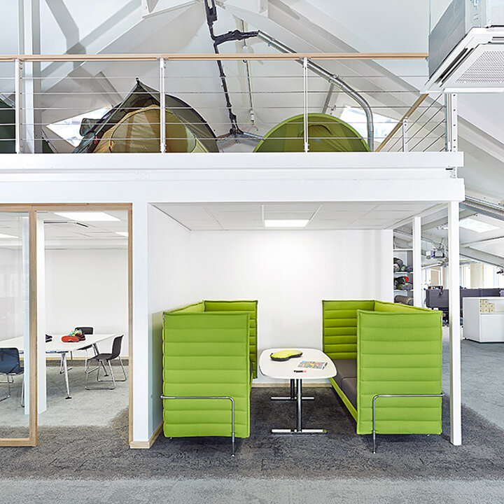 Moderne, große Büroflächen mit Einrichtungsplanung durch Uli Schuh